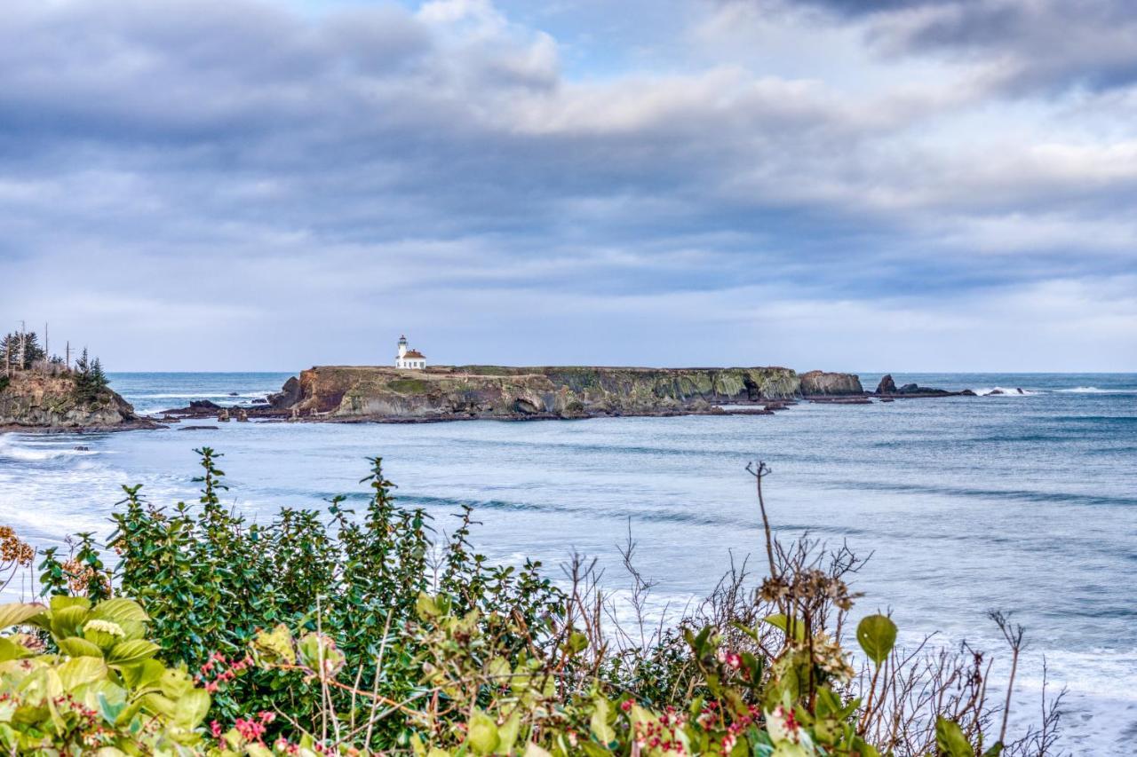 Hats House Coos Bay Exteriér fotografie